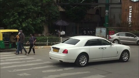 INDIA'S MOST EXPENSIVE TAXI | ROLLS-ROYCE TAXI