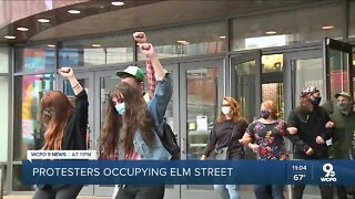 Protests begin on Elm Street after budget hearing breaks down