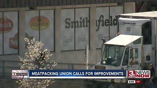 Meatpacking union calls for protections, concerned about food supply