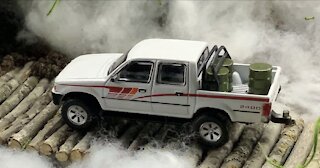 JKM 1999 TOYOTA HILUX PICKUP DIECAST REVIEW