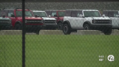 Group accused of stealing $1.7 million worth of Ford Broncos from Canton lots