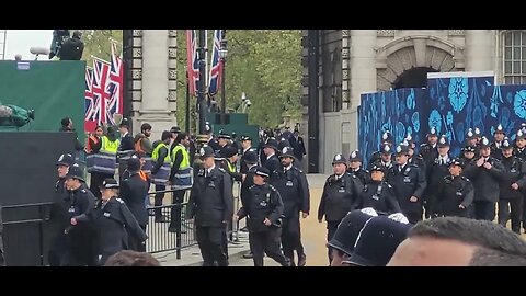 Huge police presents #kingscoronation