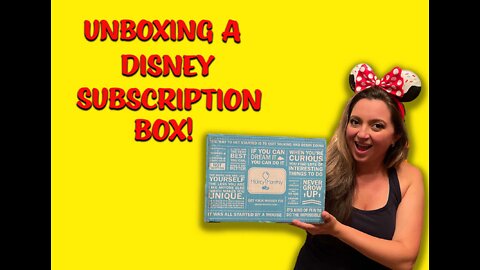 Unboxing A Mickey Monthly Disney Subscription Box!
