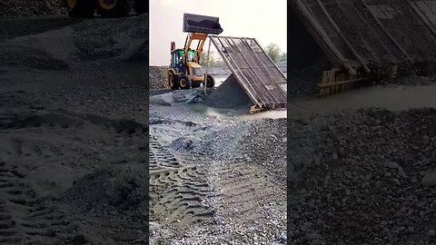 Sand filtering With JCB 3dx #jcb #amazing #machinery #technology #jcbvideo #jcb3dx #shorts #short