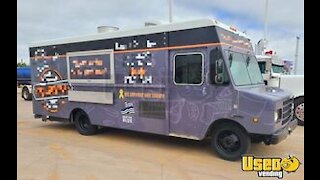 2002 Workhorse P42 Diesel 28' Food Truck with 2021 V-Nose 18' Trailer for Sale in North Dakota