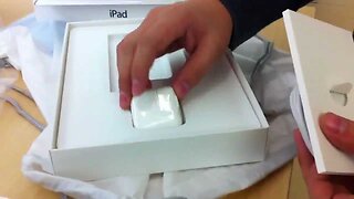 iPad 2 Unboxing (white) 32GB