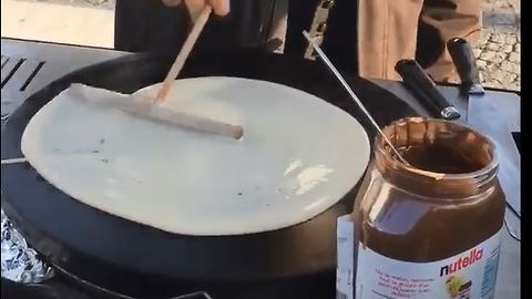 Street Food - Chocolate Crepes Cake