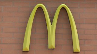 McDonalds Secrets From A Former Cashier