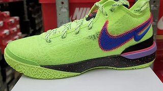 Nike LeBron NXXT Gen "Ghost Green"