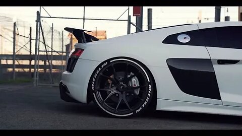 Audi r8 🎥THE-LOWDOWN.com (YT)#audi #audir8 #r8 #carhub