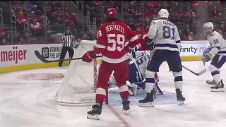 Red Wings top line heating up to end season