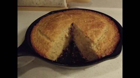 Buttermilk Cornbread - Heirloom Recipe - The Hillbilly Kitchen