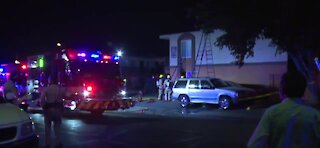 Apartment fire in central Las Vegas displaces 3 adults, causes $50K in damages