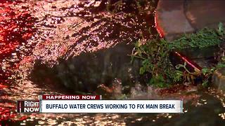 Buffalo water crews working to fix main break