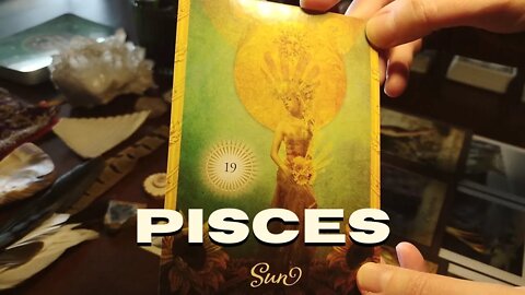 OFF THE CHART NEW BEGINNINGS |Tarot Reading for PISCES, Today New BEAUTY, INTENSITY & LIGHT IN LIFE