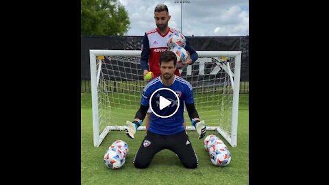 Goalkeeper reaction drills and player skills