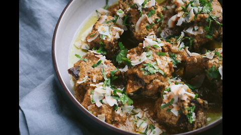 Keto Coconut With Milk Braised Chicken