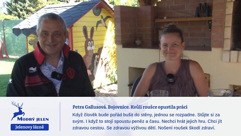 Petra Gallusová. Bojovnice. Kvůli roušce opustila práci