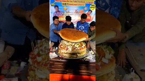 Indians biggest burger 😍🍔