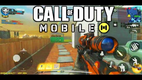 Playing COD mobile with pro players