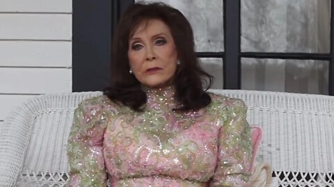 Loretta Lynn’s Heartfelt Message About Why Fathers Matter ❤️