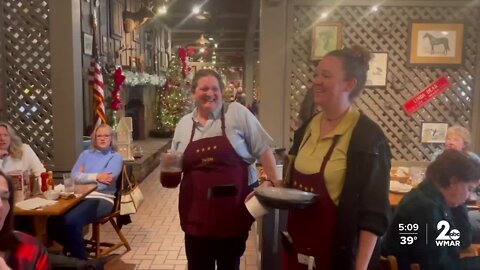 Cracker Barrel waitresses receive generous tip in Harford County