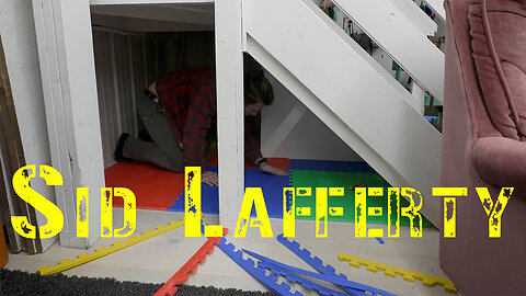 Daily Vlog #289. Padded the play nook floor.