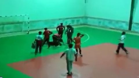 Football player injured after spectator throw object during game in Iran