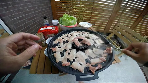 Summer time BBQ! Quick Easy Cheap SamGyeopSal !!! LETS GO!!!