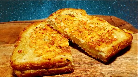 Crispy & Crunchy Grilled Cheese Sandwich / the Ultimate Inside-Out Cheese Sandwich/ No Eggs
