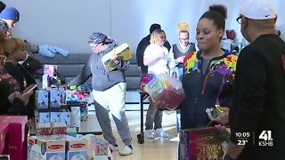 Kansas City community organizations host toy drive