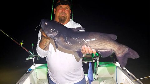 The NIGHT BITE *** Looking for TROPHY Catfish in FLORIDA