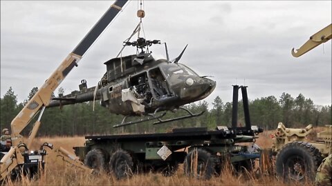 10th Mountain Division Soldiers Conduct Downed Aircraft Recovery
