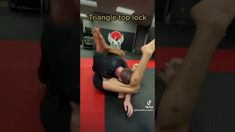 Dead orchard/two arm triangle #bjj #martialarts #mma