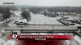 Portland residents band together after flooding