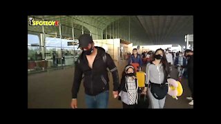 Sharad Kelkar along with Family snapped at the Airport | SpotboyE