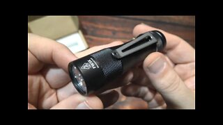 Lumintop FW3X Flashlight Review! (2800 Lumens!)