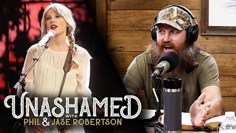 Jase Meets Taylor Swift Backstage at a Concert & Actually Knows Some of Her Songs! | Ep 758