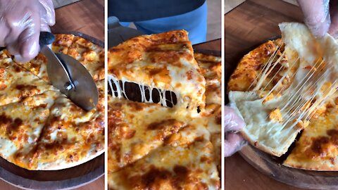 Double Decker Paneer Tikka Pizza | Paneer Pizza | Cheesy Paneer Pizza