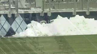 Sporting KC grounds crew clears field of snow