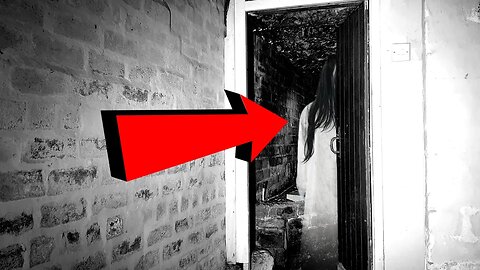OMG!! GHOST GIRL CAUGHT ON CAMERA IN MY HAUNTED HOUSE !!