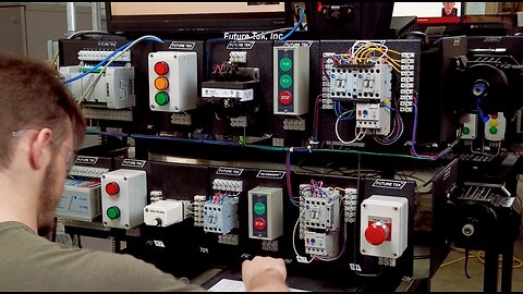 3 Phase Stop_Start with Time on Delay Circuit with Indicator Lights wired by Johnathan!