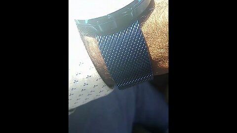 vintage circular blue quartz watch mother of pearl dial with blue mesh bracelet