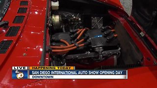 Latest in electric vehicles on display at SD Auto Show