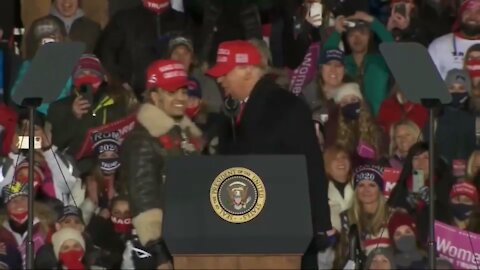 Rapper Lil pump at President Trump rally in Michigan