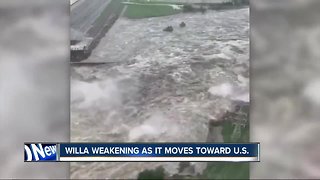 Willa makes landfall in Mexico, causes flooding
