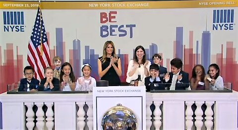 Melania Trump rings opening bell of NYSE ahead of Trump's UN appearance