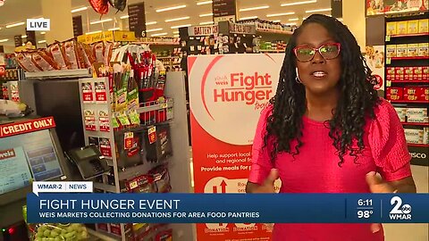 Kelly Swoope live at Weis Market to kick off their Fight Hunger event
