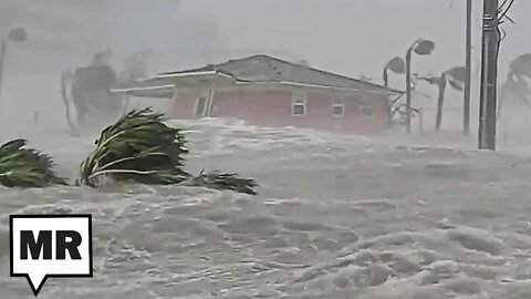Shocking Fort Myers Footage Shows House Carried Off By Hurricane Ian Waves