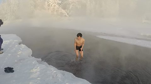 Brave Man Jumps Into Freezing Waters In -76°F Weather